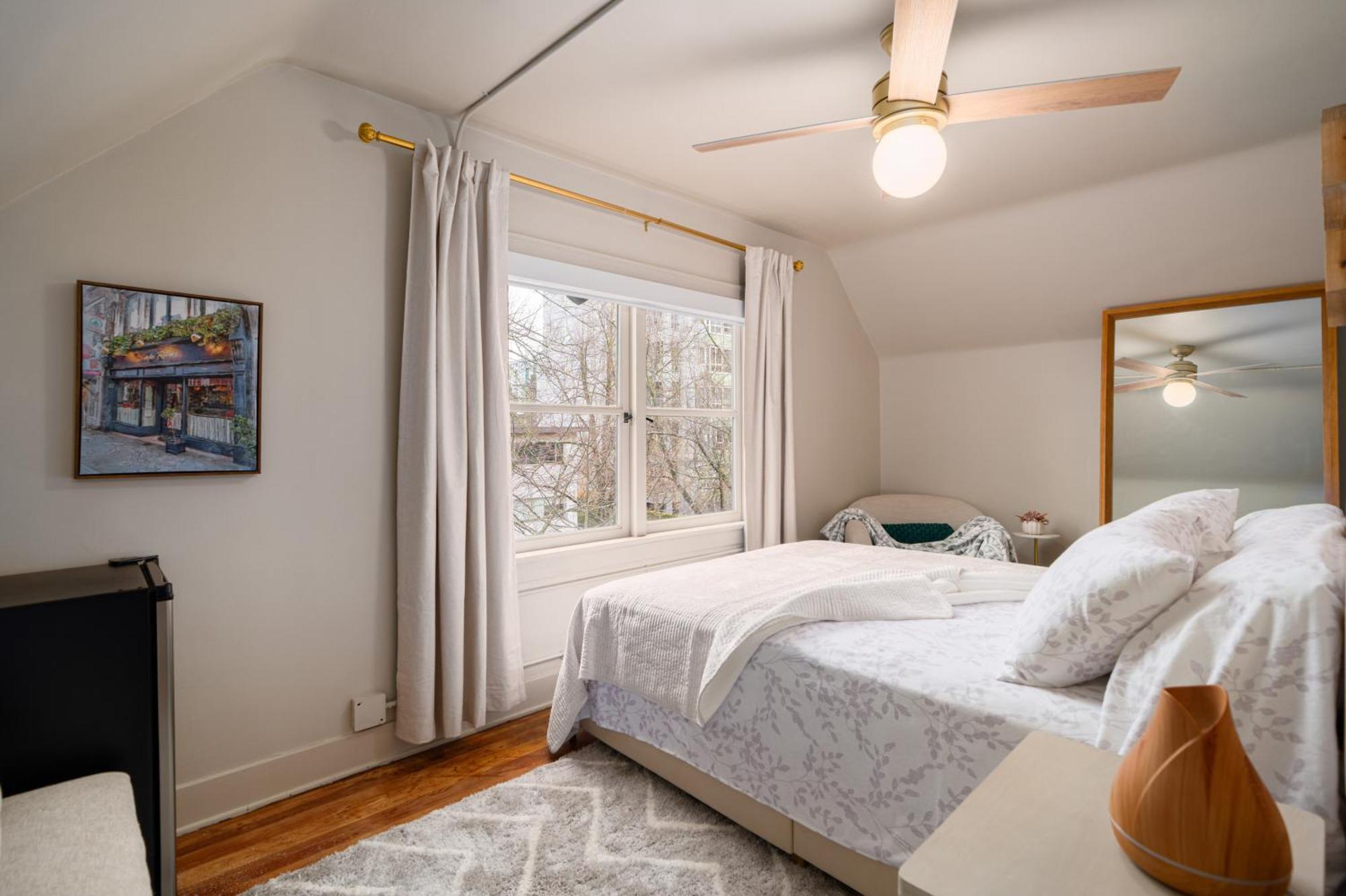 The Hunter House Bed And Breakfast Vancouver Ngoại thất bức ảnh